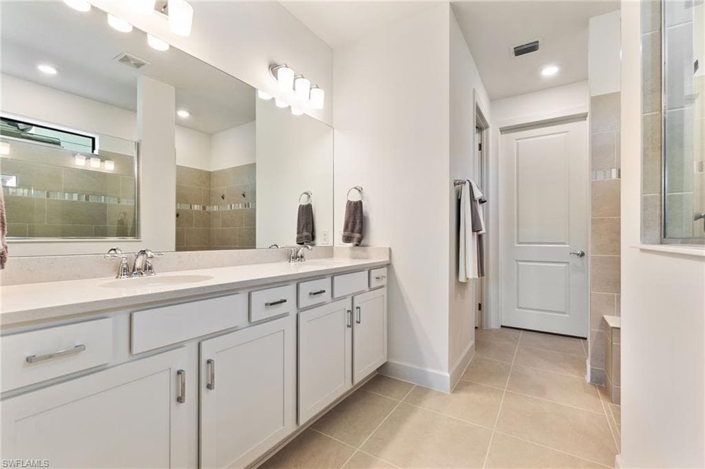 10494 Ventana LN-22