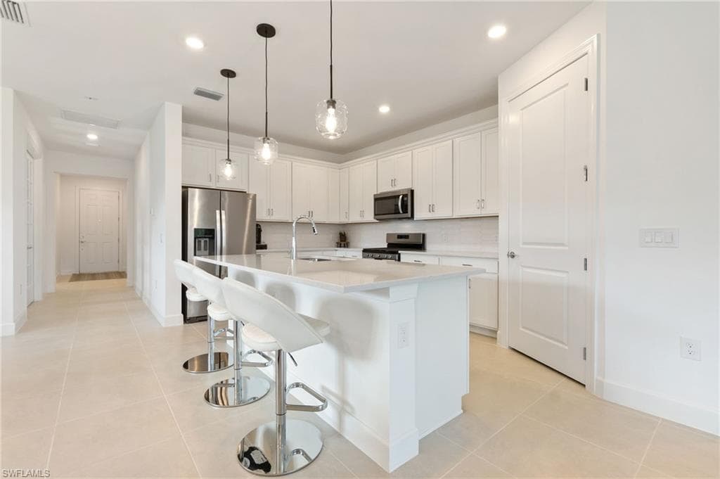 10494 Ventana LN-15