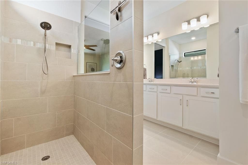 10494 Ventana LN-23
