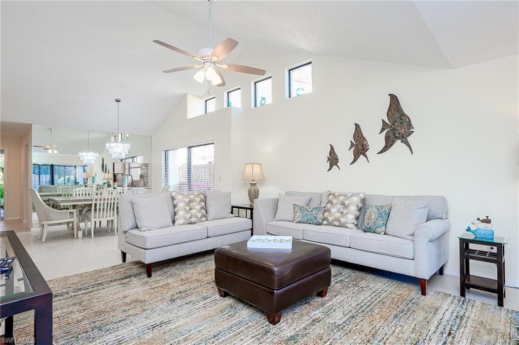 833 Reef Point CIR, NAPLES FL 34108-11