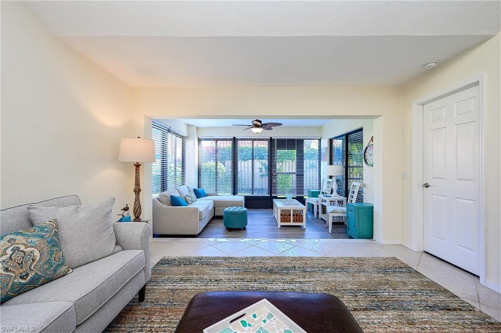 833 Reef Point CIR, NAPLES FL 34108-13