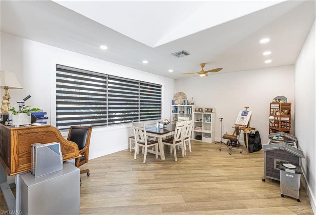 4310 McGregor BLVD, FORT MYERS FL 33901-10