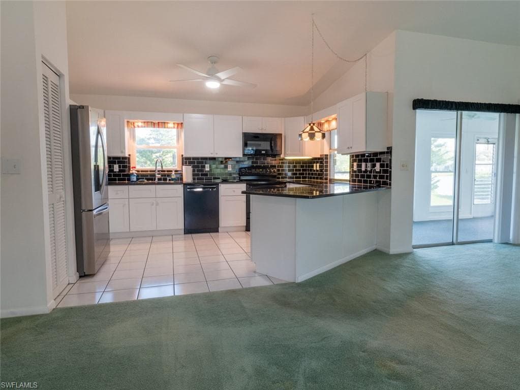 10322 Sandy Hollow LN, BONITA SPRINGS FL 34135-5