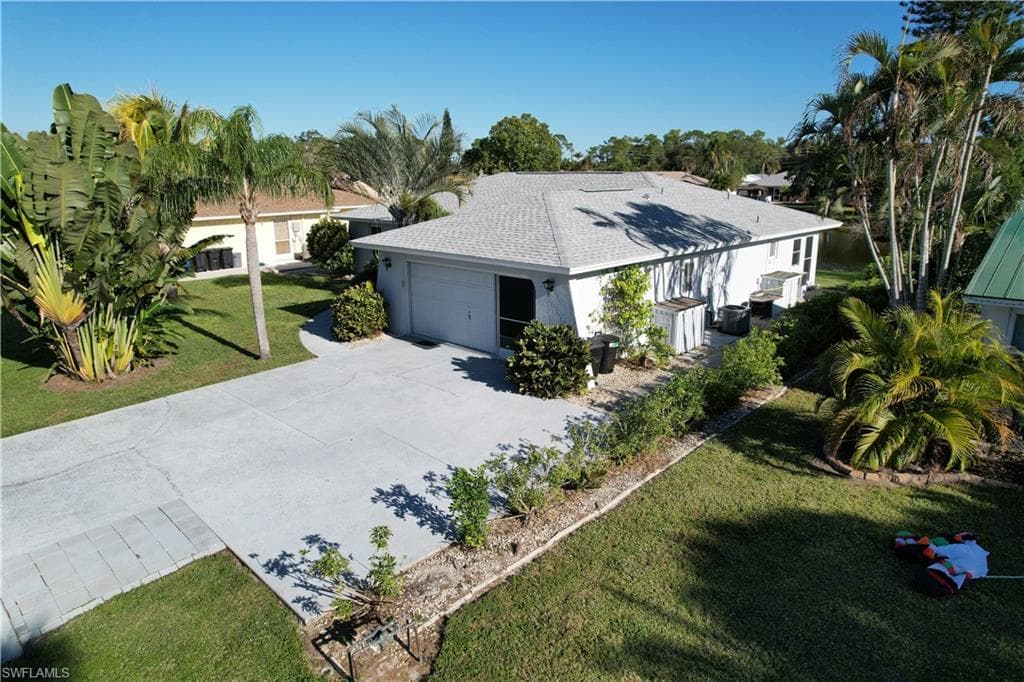 10322 Sandy Hollow LN, BONITA SPRINGS FL 34135-24