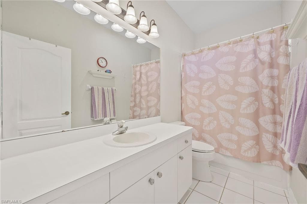 8421 Arborfield CT, FORT MYERS FL 33912-20