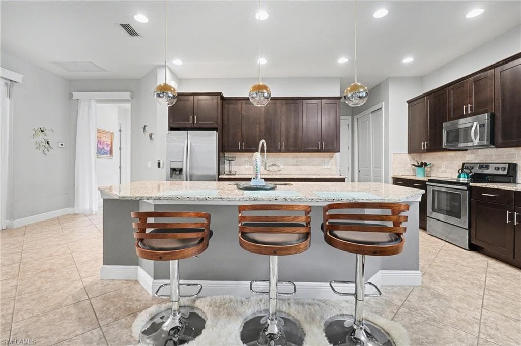 12715 Fairington WAY-6