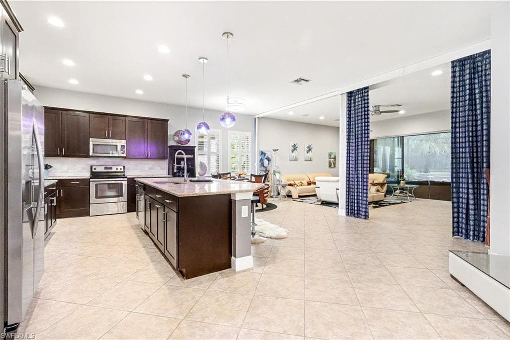 12715 Fairington WAY-5