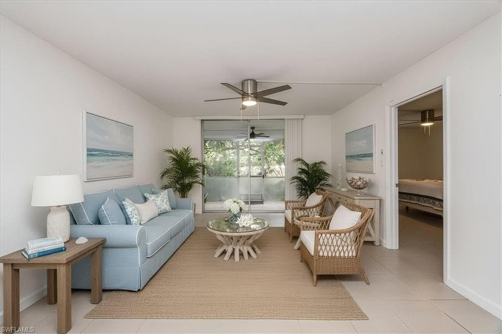 499 Forest Lakes BLVD # 110, NAPLES FL 34105-6