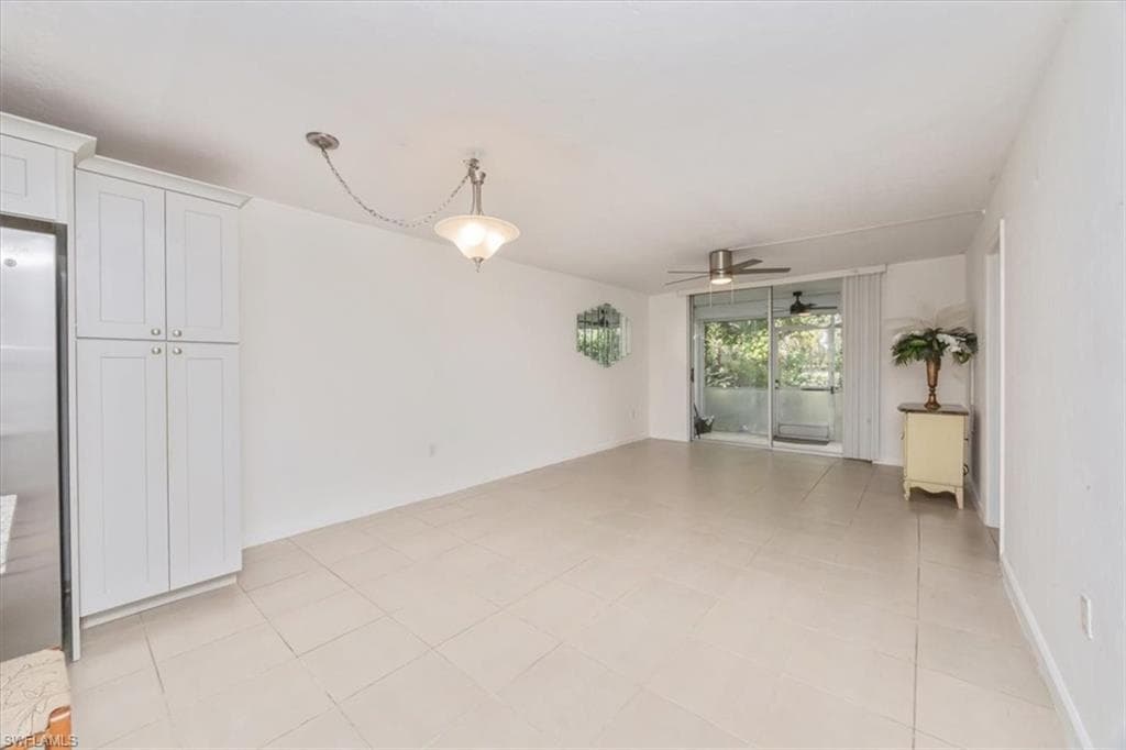 499 Forest Lakes BLVD # 110, NAPLES FL 34105-18