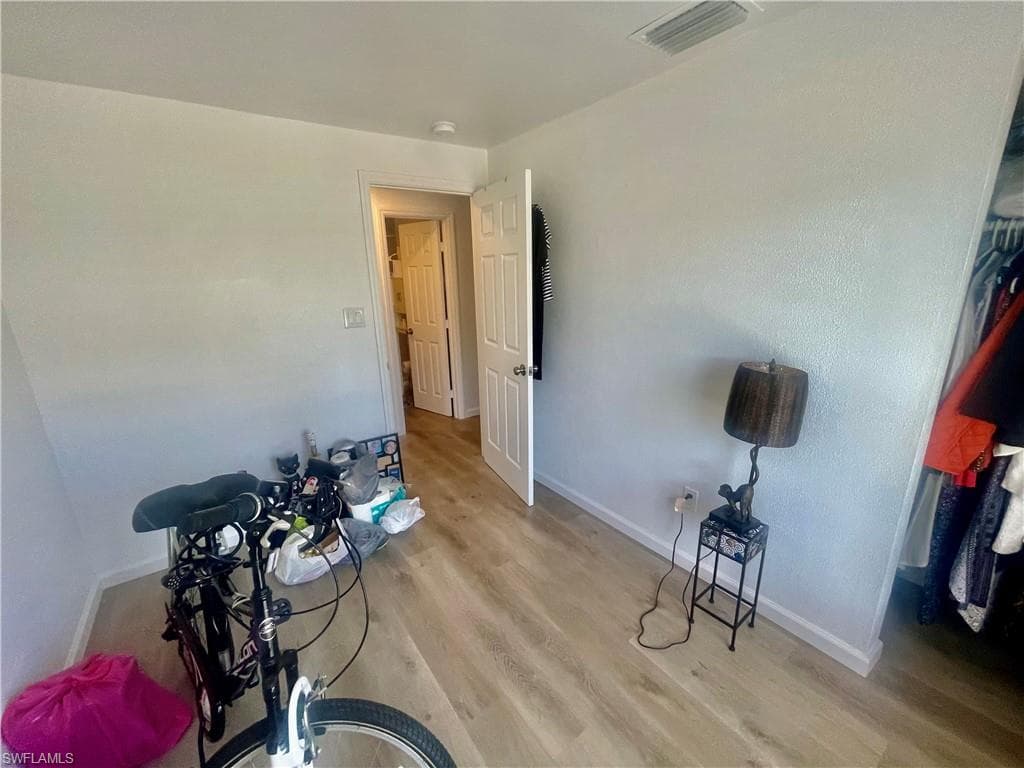 1339 5th AVE N, NAPLES FL 34102-12