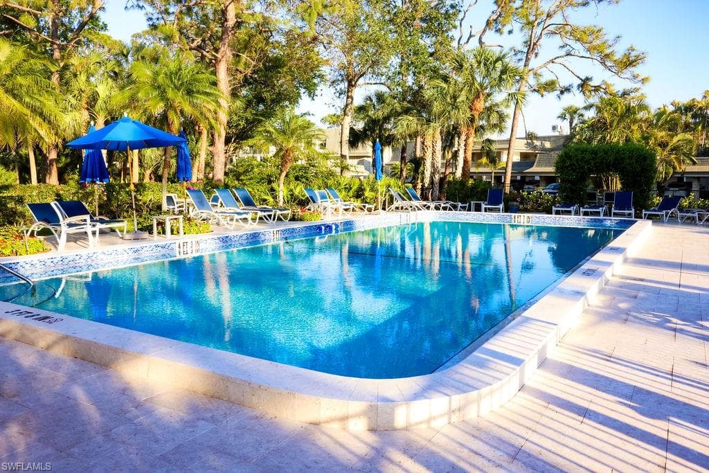 1111 Wildwood LN # 1111, NAPLES FL 34105-17