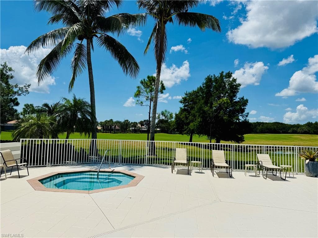 12038 Covent Garden CT # 704, NAPLES FL 34120-18