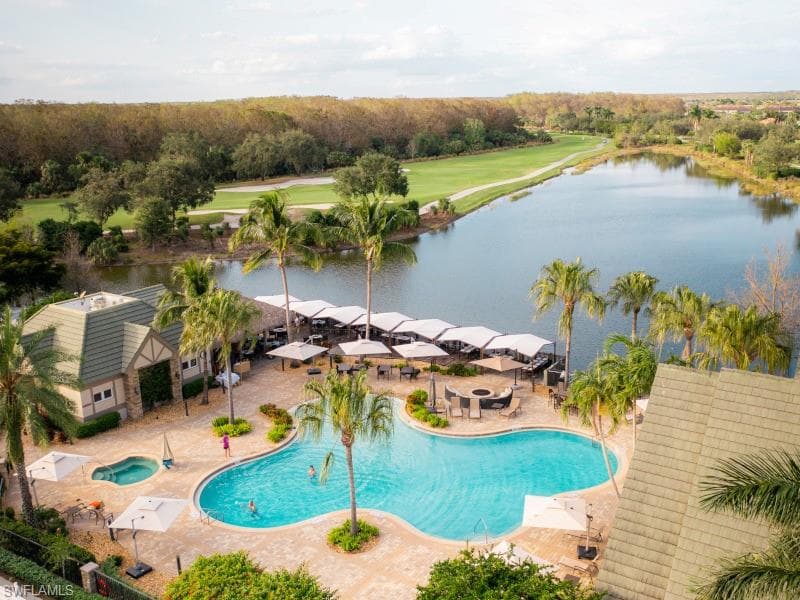 12038 Covent Garden CT # 704, NAPLES FL 34120-20