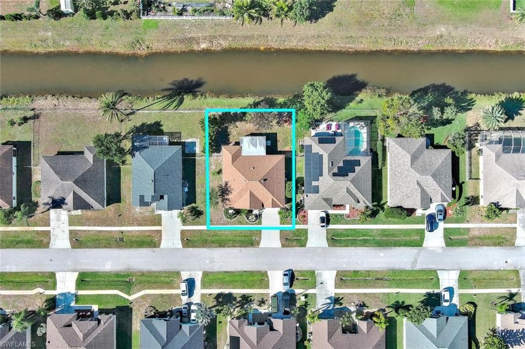 4656 Varsity CIR, LEHIGH ACRES FL 33971-42