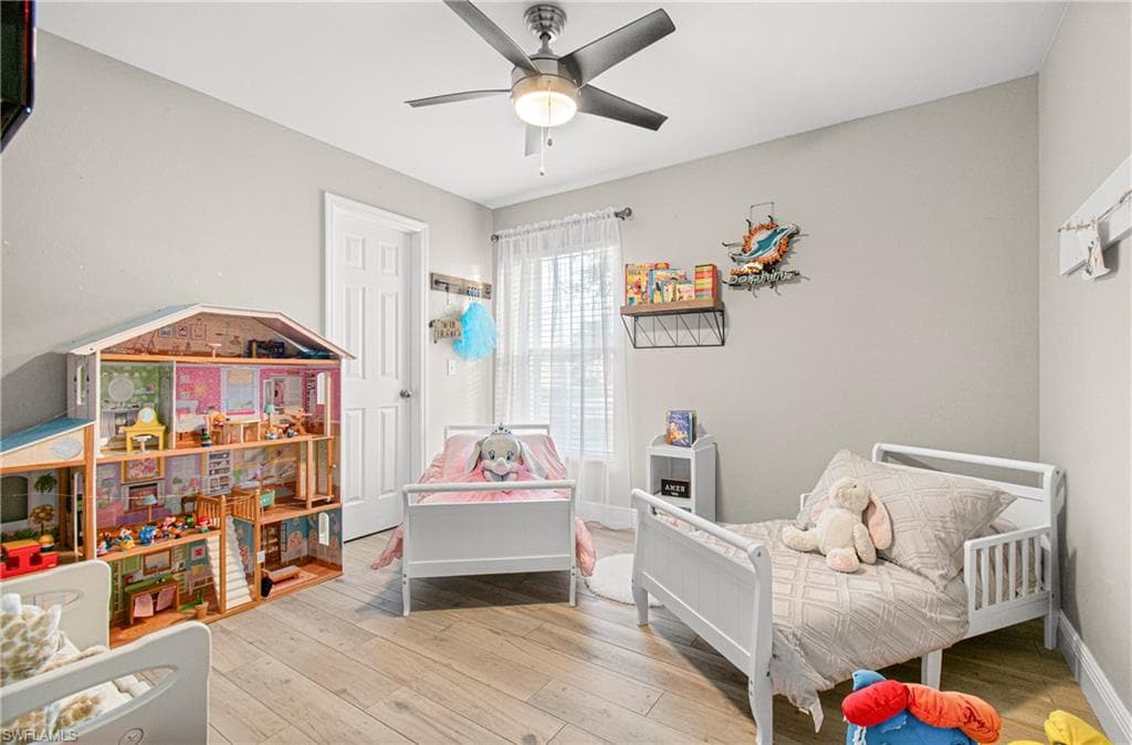 4656 Varsity CIR, LEHIGH ACRES FL 33971-29