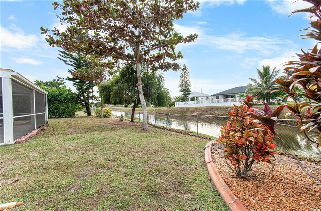 4656 Varsity CIR, LEHIGH ACRES FL 33971-39