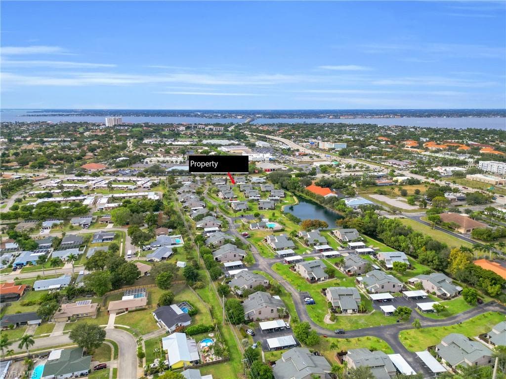 12939 Cherrydale CT, FORT MYERS FL 33919-26