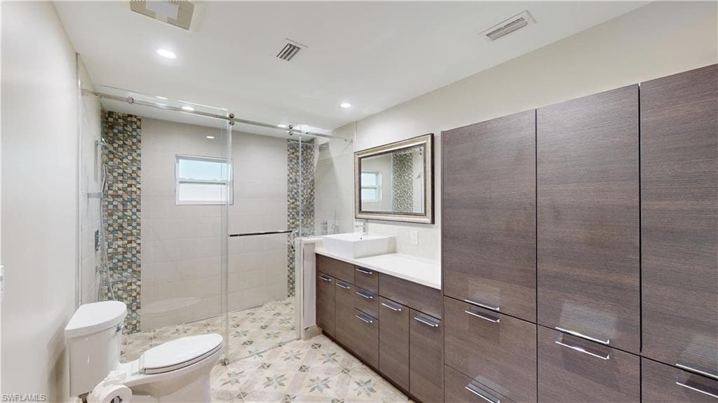 27514 Playa Del Rey LN, BONITA SPRINGS FL 34135-15