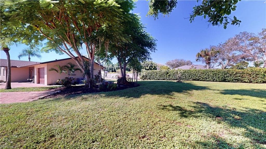 27514 Playa Del Rey LN, BONITA SPRINGS FL 34135-33