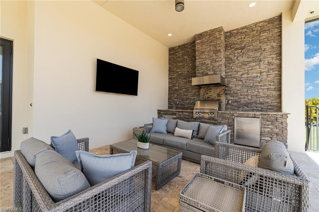 15631 Old Wedgewood CT, FORT MYERS FL 33908-45