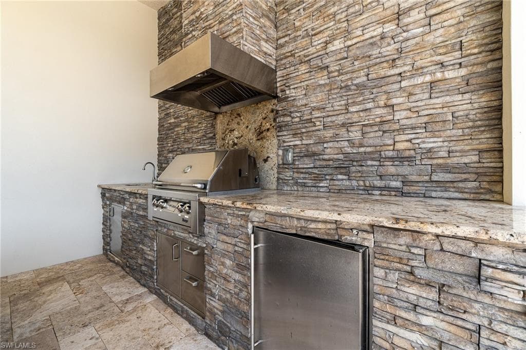 15631 Old Wedgewood CT, FORT MYERS FL 33908-44