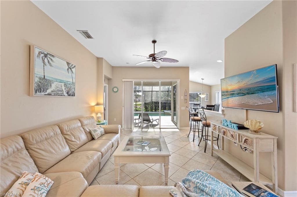 9913 Horse Creek RD, FORT MYERS FL 33913-8