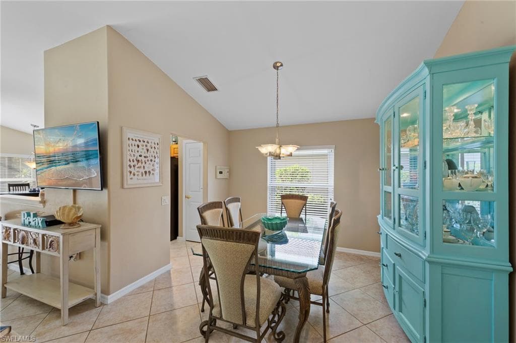 9913 Horse Creek RD, FORT MYERS FL 33913-23