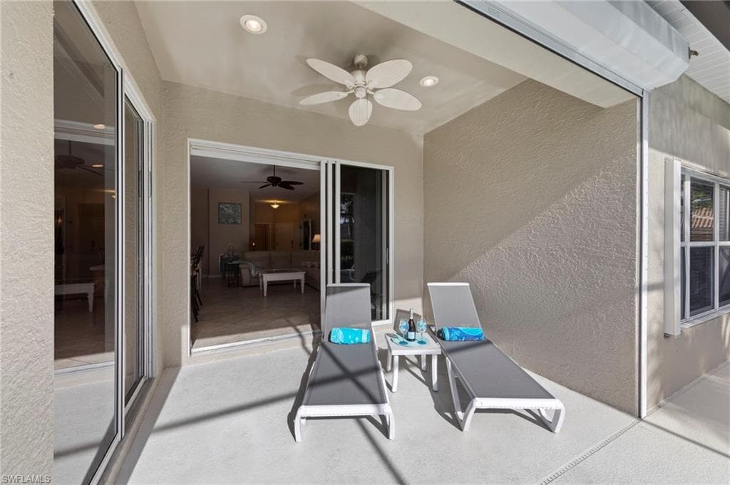 9913 Horse Creek RD, FORT MYERS FL 33913-33