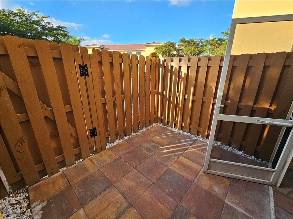 4104 Bellasol CIR # 1312, FORT MYERS FL 33916-41