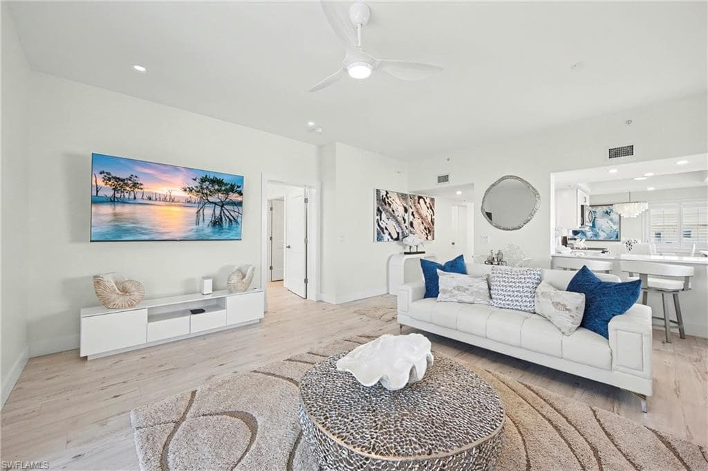 4331 Bay Beach LN # 651, FORT MYERS BEACH FL 33931-11