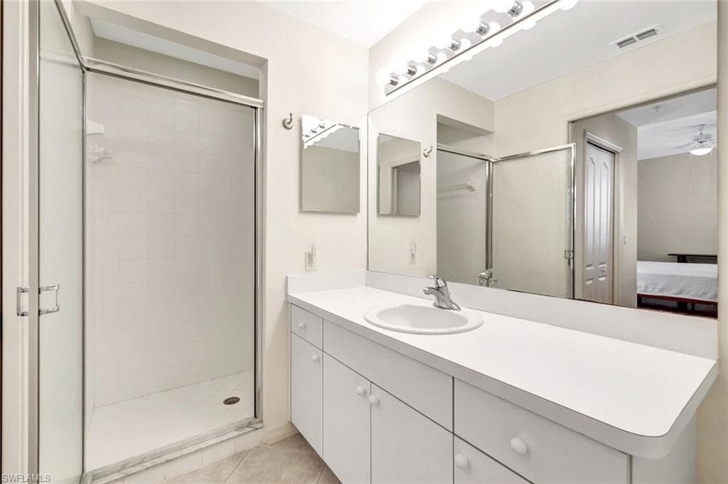 16595 Lake Circle DR # 233, FORT MYERS FL 33908-26