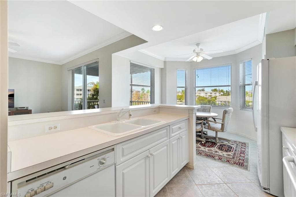 16595 Lake Circle DR # 233, FORT MYERS FL 33908-21