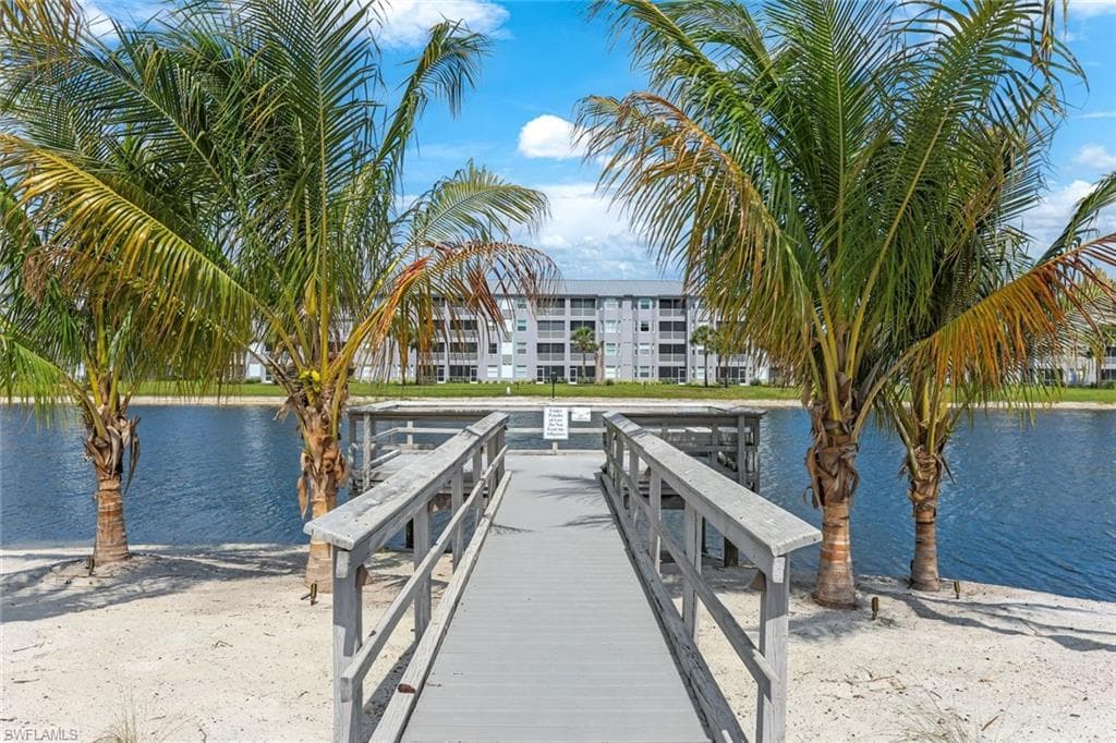 16595 Lake Circle DR # 233, FORT MYERS FL 33908-35