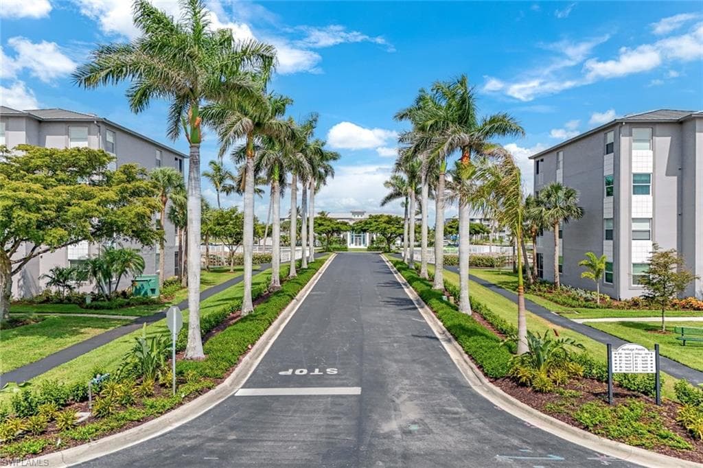 16595 Lake Circle DR # 233, FORT MYERS FL 33908-29