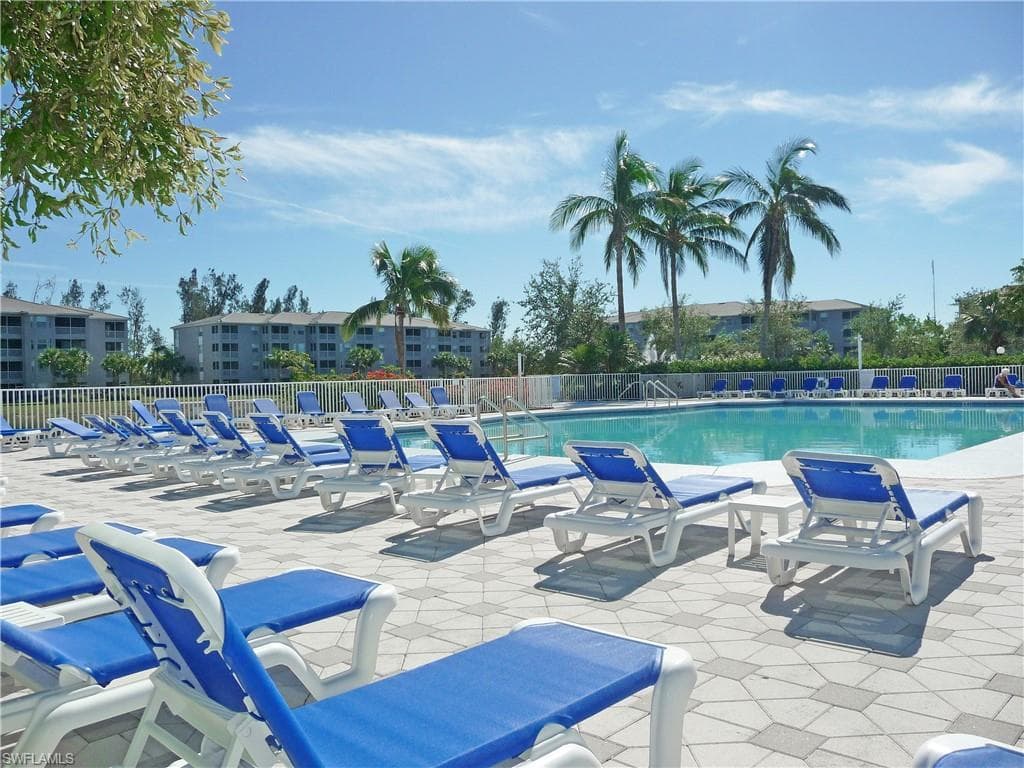 16595 Lake Circle DR # 233, FORT MYERS FL 33908-34