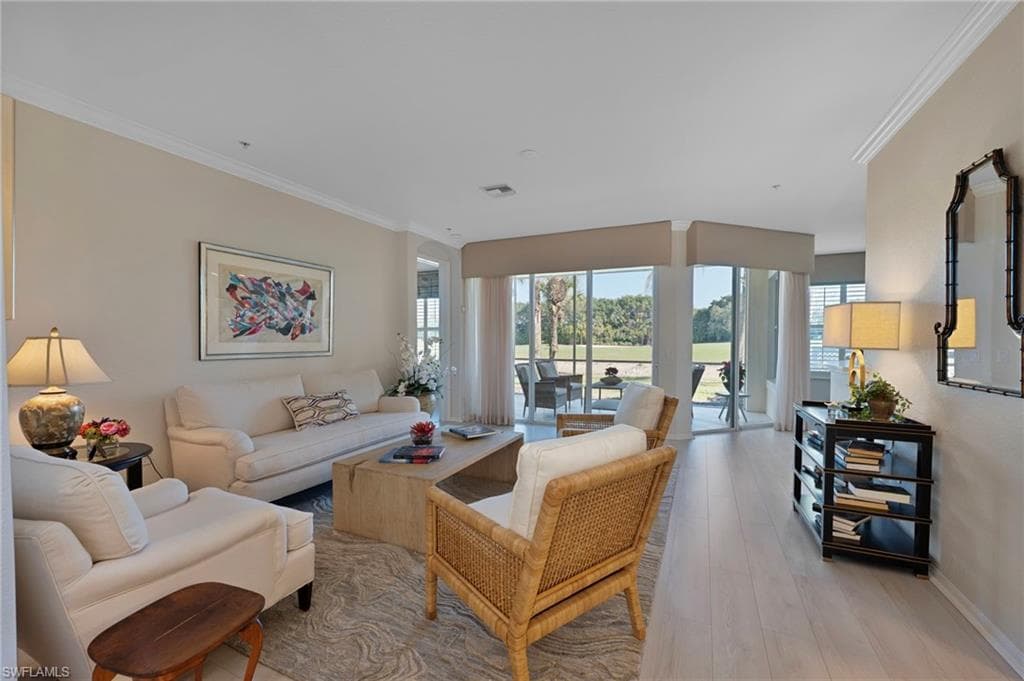 4690 Winged Foot CT 102-2