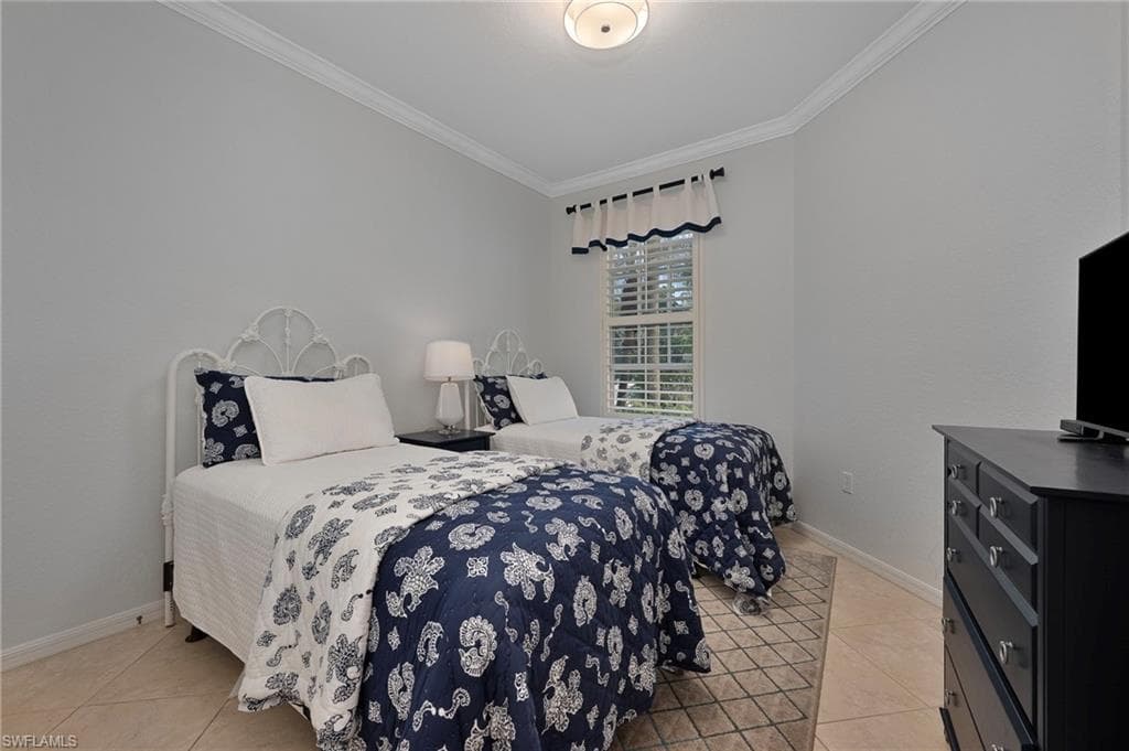 4690 Winged Foot CT 102-10