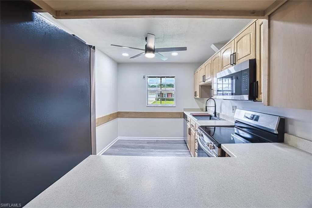 6913 Birdie WAY, FORT MYERS FL 33919-11