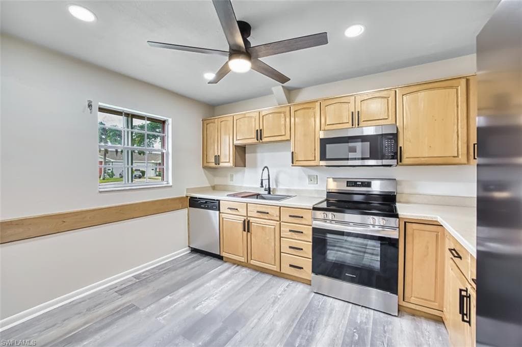 6913 Birdie WAY, FORT MYERS FL 33919-8