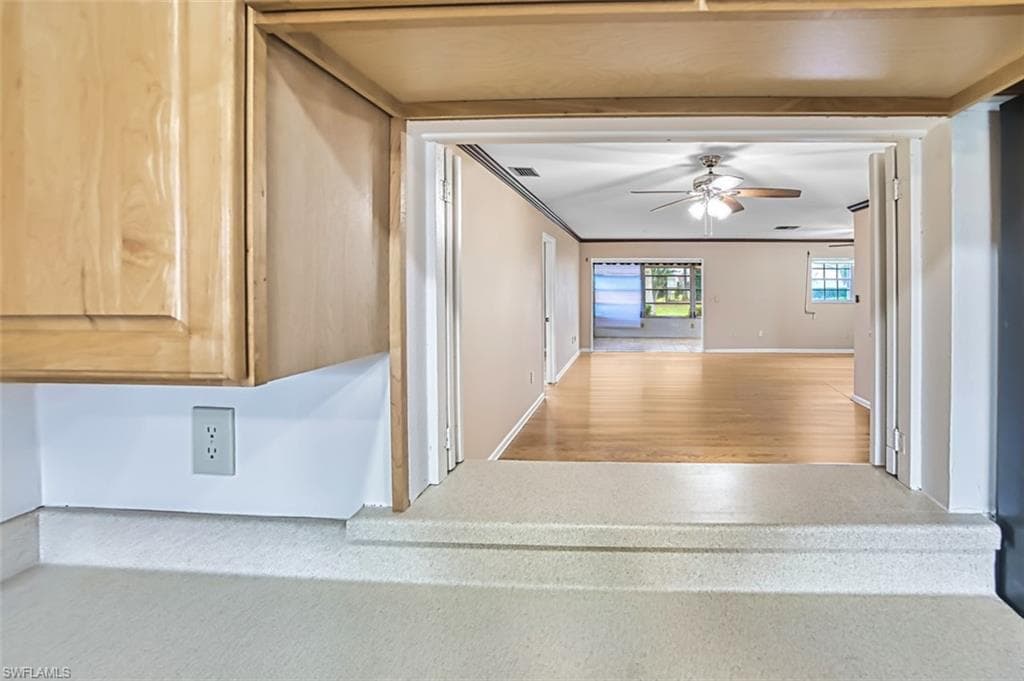 6913 Birdie WAY, FORT MYERS FL 33919-10