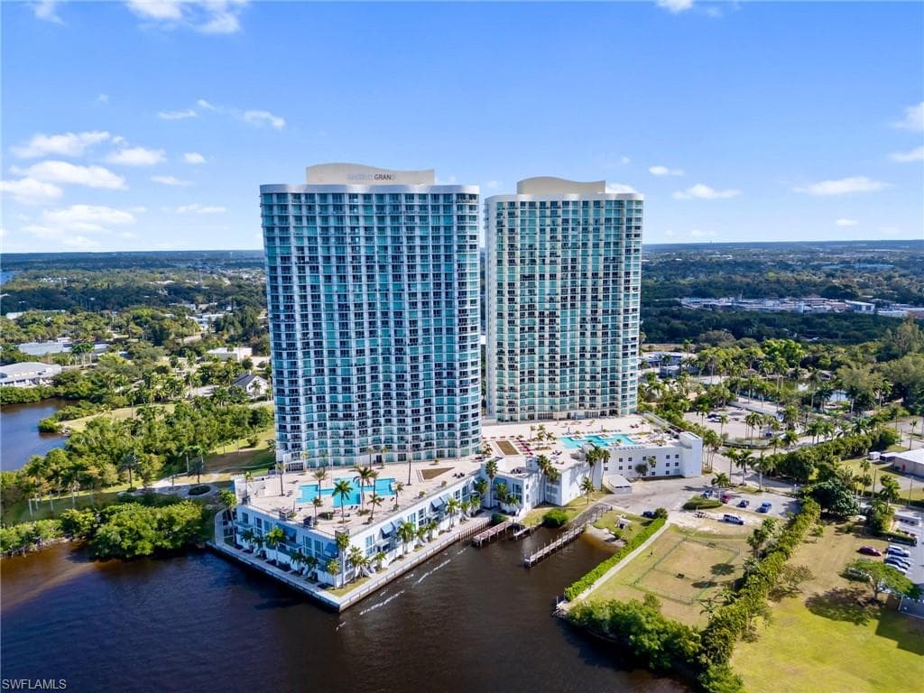 3000 Oasis Grand BLVD # 1206, FORT MYERS FL 33916-48