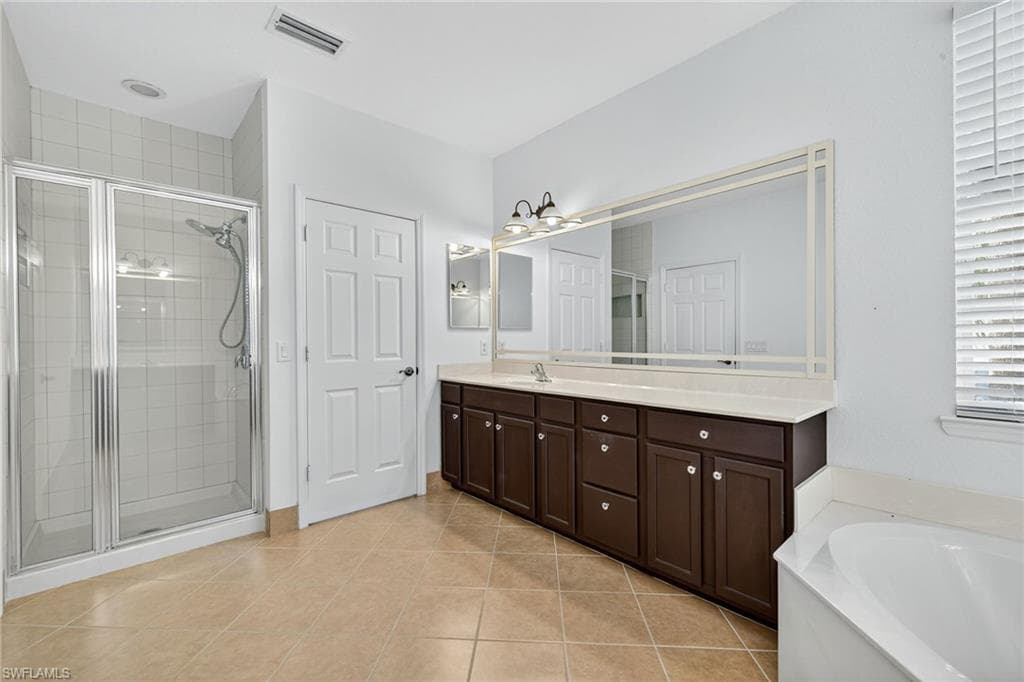 4018 Cherrybrook LOOP, FORT MYERS FL 33966-17