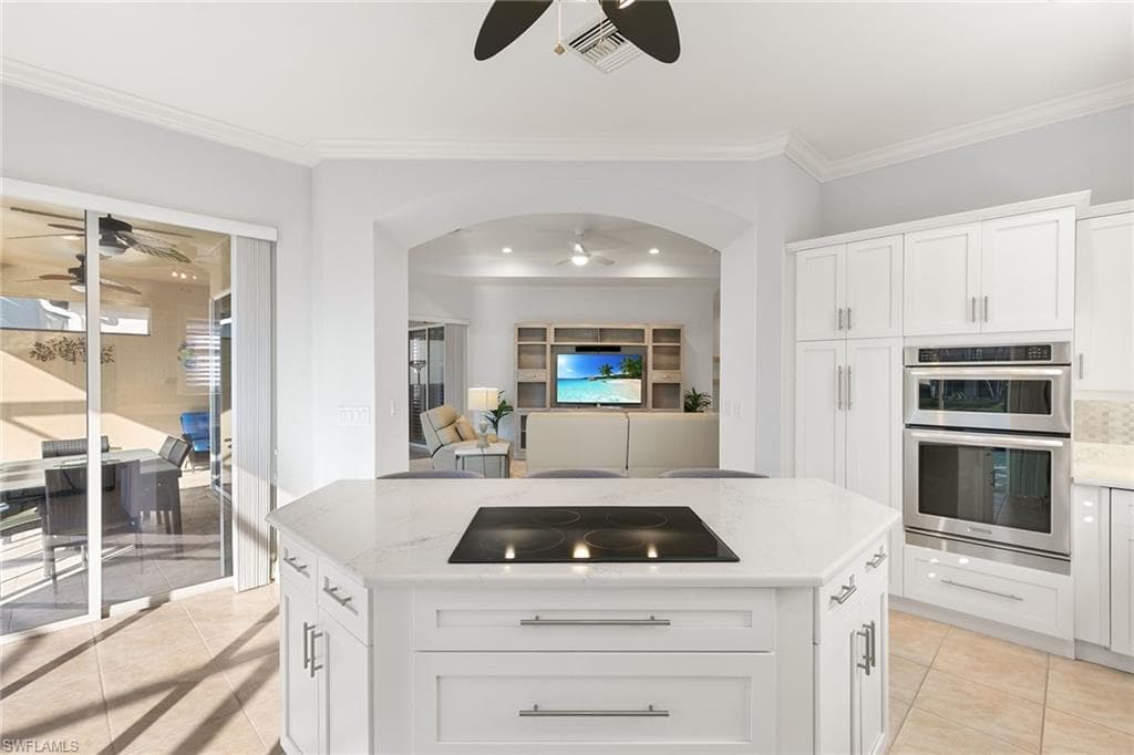 14797 Glen Eden DR, NAPLES FL 34110-5