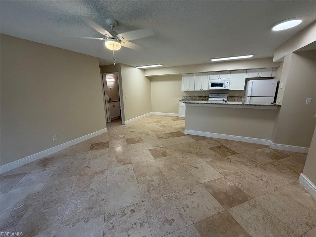 2166 Arbour Walk CIR # 2411, NAPLES FL 34109-2