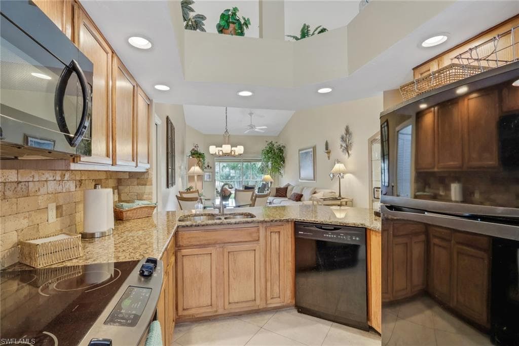 3941 Leeward Passage CT # 205, BONITA SPRINGS FL 34134-3