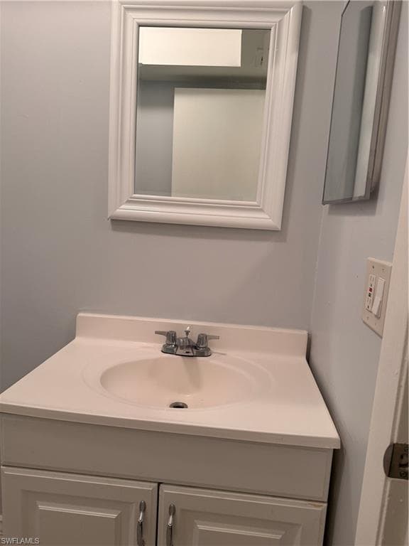 608 Gerald AVE # 224, LEHIGH ACRES FL 33936-22