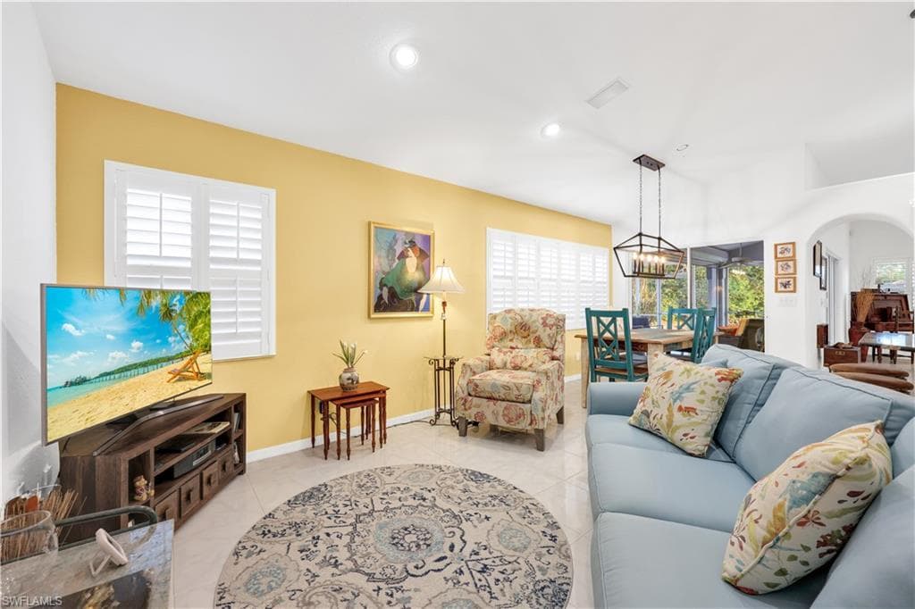 1335 Old Oak LN, NAPLES FL 34110-12