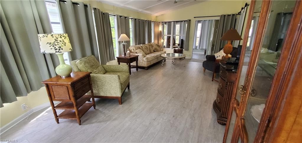 10823 Ani CIR, ESTERO FL 33928-6