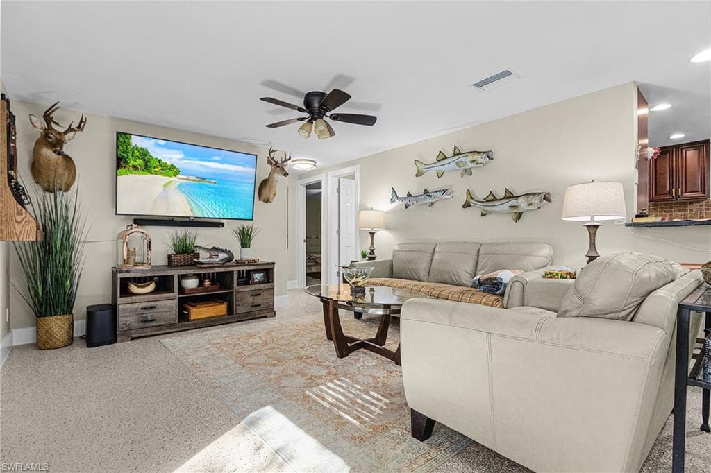 2563 Weeks AVE, NAPLES FL 34112-6