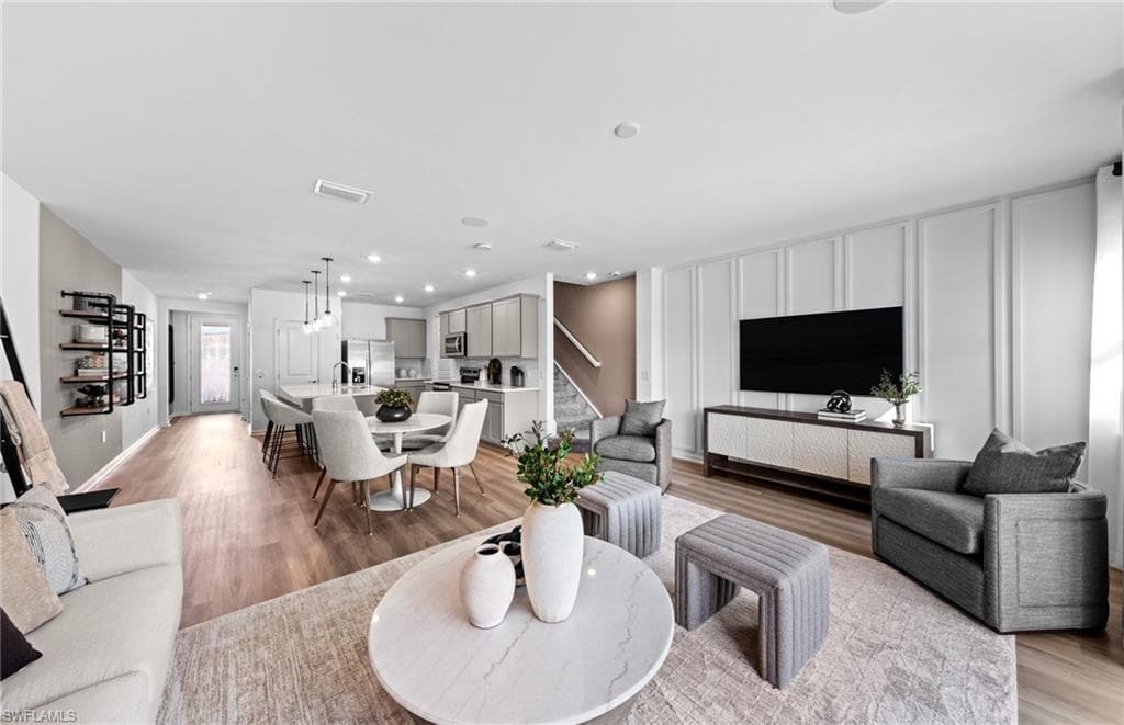 27902 Radiant CT, BONITA SPRINGS FL 34135-1